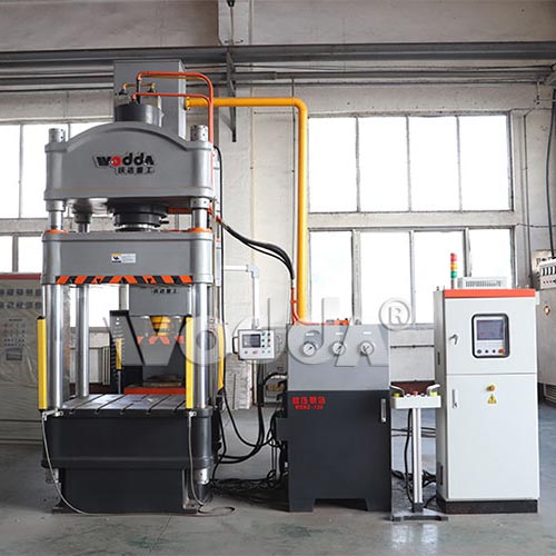 200噸三梁四柱液壓機(jī)