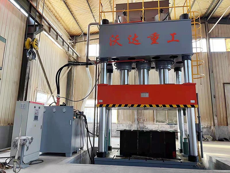 1500噸SMC玻璃鋼乒乓球臺面模壓成型液壓機 1500噸SMC玻璃鋼乒乓球臺面模壓成型液壓機