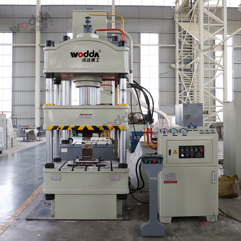 液壓機(jī)廠家分享整理四柱液壓機(jī)保養(yǎng)指南 液壓機(jī)廠家分享整理四柱液壓機(jī)保養(yǎng)指南