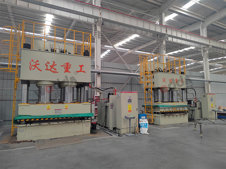 1250噸濾板成型液壓機 1250噸濾板成型液壓機