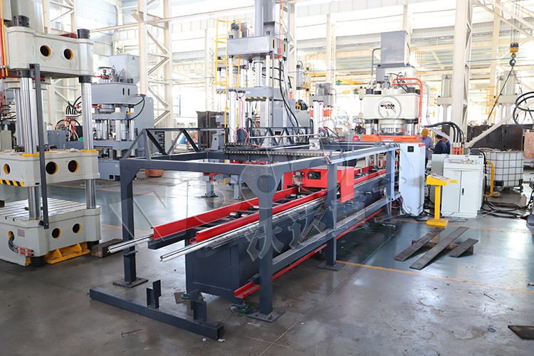 400噸錨桿托盤(pán)自動(dòng)化生產(chǎn)線(xiàn) 400噸錨桿托盤(pán)自動(dòng)化生產(chǎn)線(xiàn)