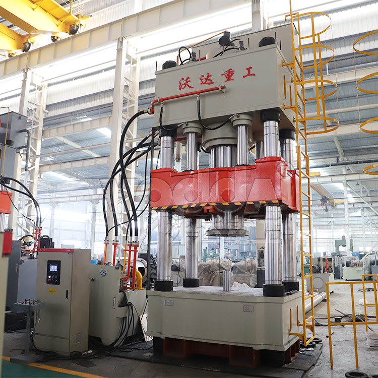 800噸封頭液壓機(jī) 800噸封頭液壓機(jī)