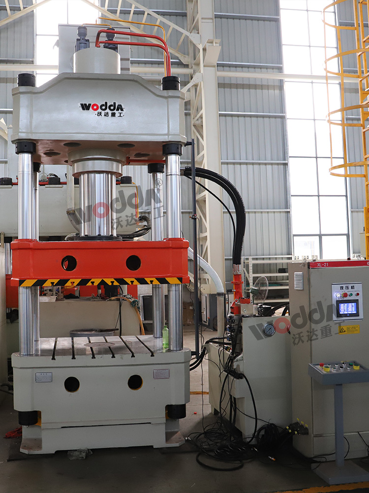 315噸四柱液壓機(jī)標(biāo)準(zhǔn)機(jī) 315噸四柱液壓機(jī)標(biāo)準(zhǔn)機(jī)