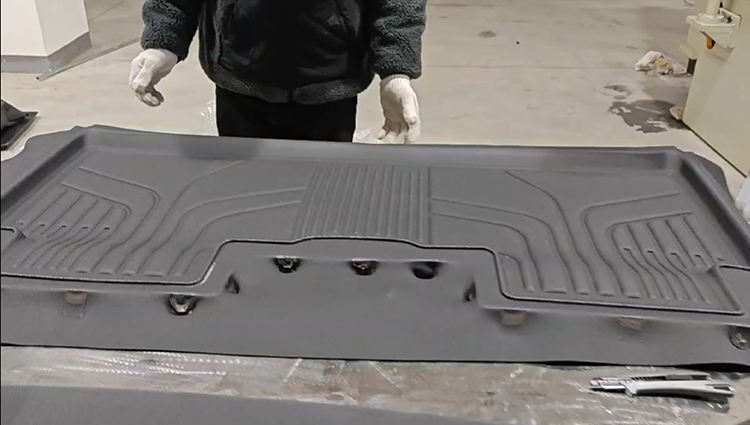 汽車兩排腳墊成品 汽車兩排腳墊成品