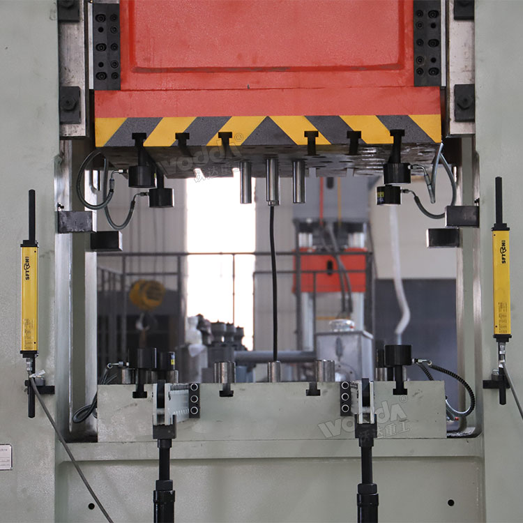 多頂桿與打料桿 多頂桿與打料桿