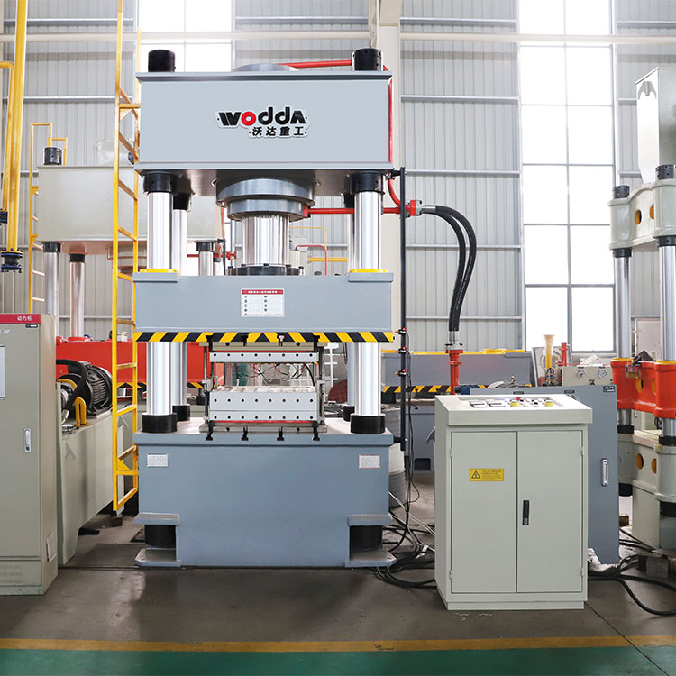 630噸四柱液壓機 630噸四柱液壓機