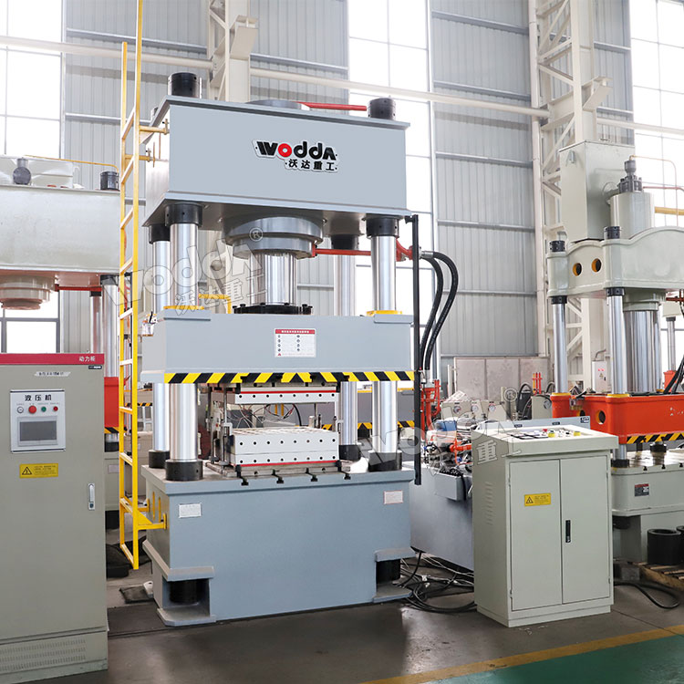 630噸熱壓成型液壓機 630噸熱壓成型液壓機