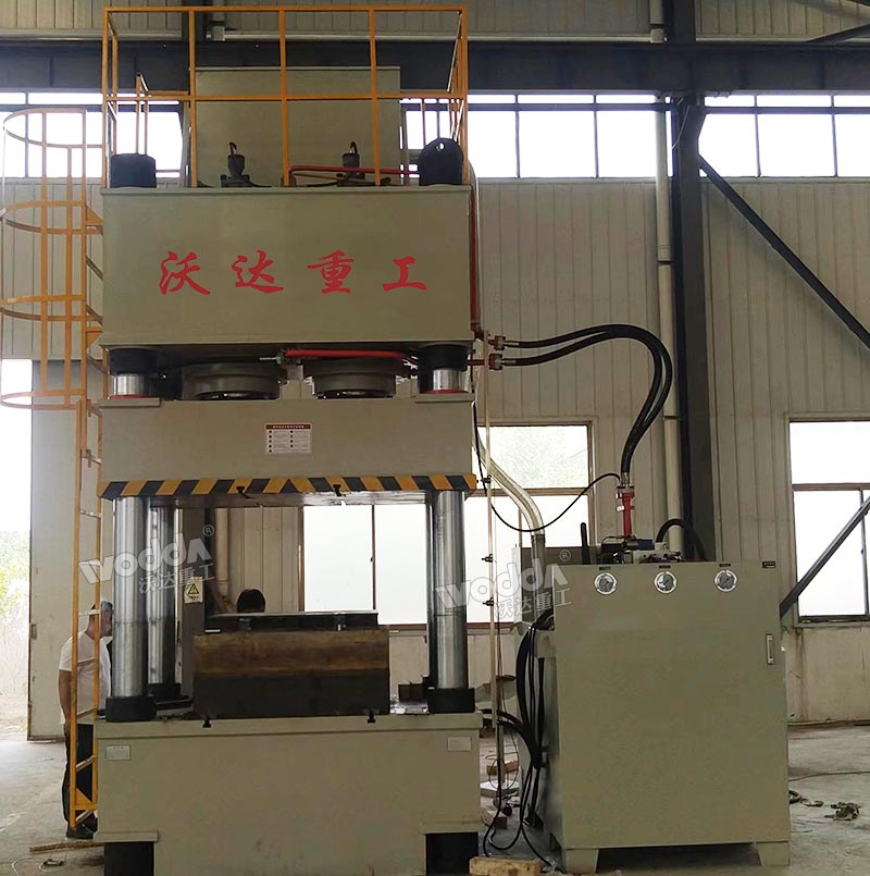 800噸四柱液壓機 800噸四柱液壓機