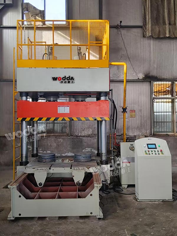 315噸輪胎模具試驗(yàn)機(jī) 315噸輪胎模具試驗(yàn)機(jī)