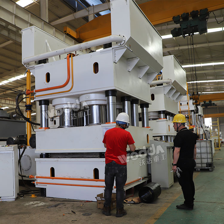 客戶來(lái)廠驗(yàn)機(jī) 客戶來(lái)廠驗(yàn)機(jī)