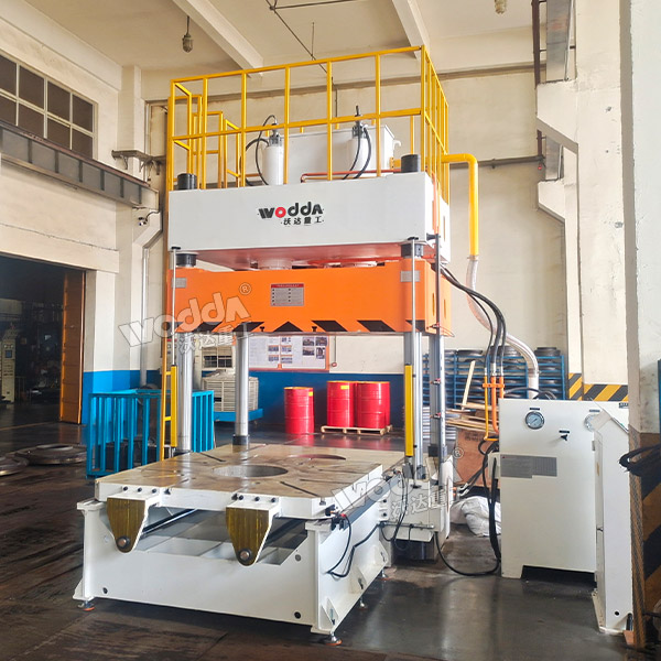 120噸四柱液壓機 120噸四柱液壓機