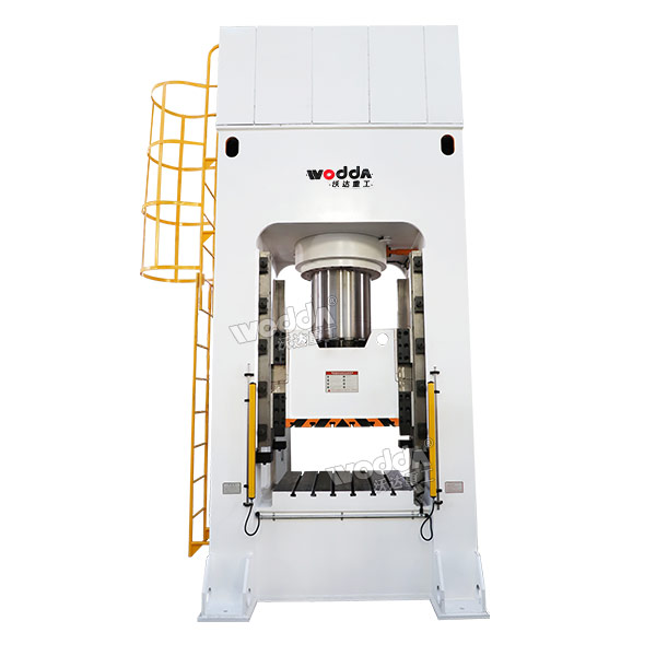 800噸框架式油壓機(jī) 800噸框架式油壓機(jī)