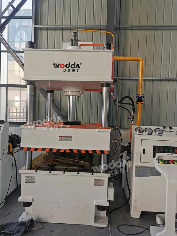 100噸金屬成型液壓機 100噸金屬成型液壓機