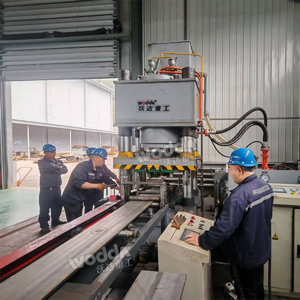 500噸錨桿托盤生產(chǎn)線現(xiàn)場 500噸錨桿托盤生產(chǎn)線現(xiàn)場