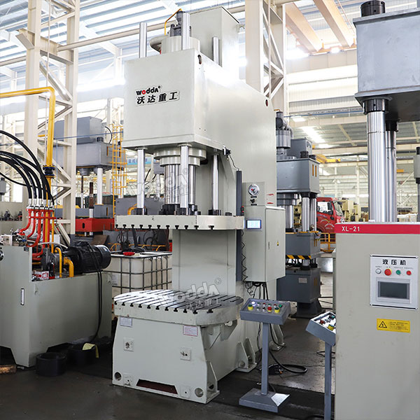 單臂液壓機(jī)