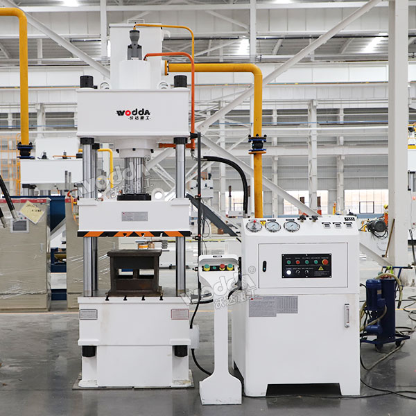 100噸四柱液壓機 100噸四柱液壓機