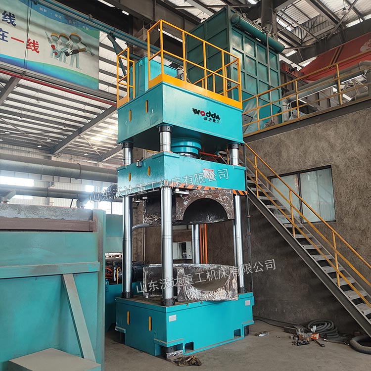 630噸四柱液壓機 630噸四柱液壓機